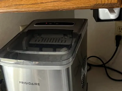 Frigidaire Ice Scoop Holder