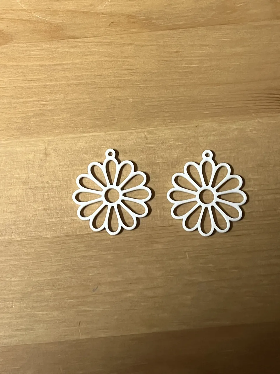 flower earrings view 2