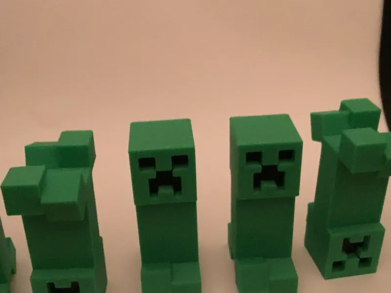 6 Colored Creepers