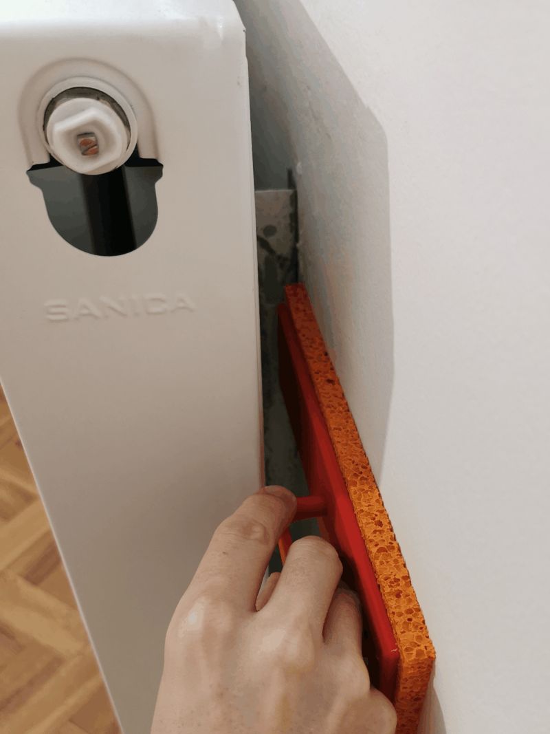 Foam trowel