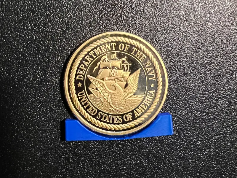 Challenge Coin Cradle