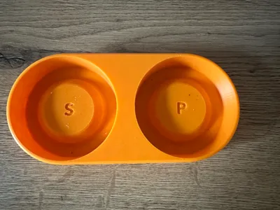 Le Creuset Classic Salt Pepper Mill holder 30cm