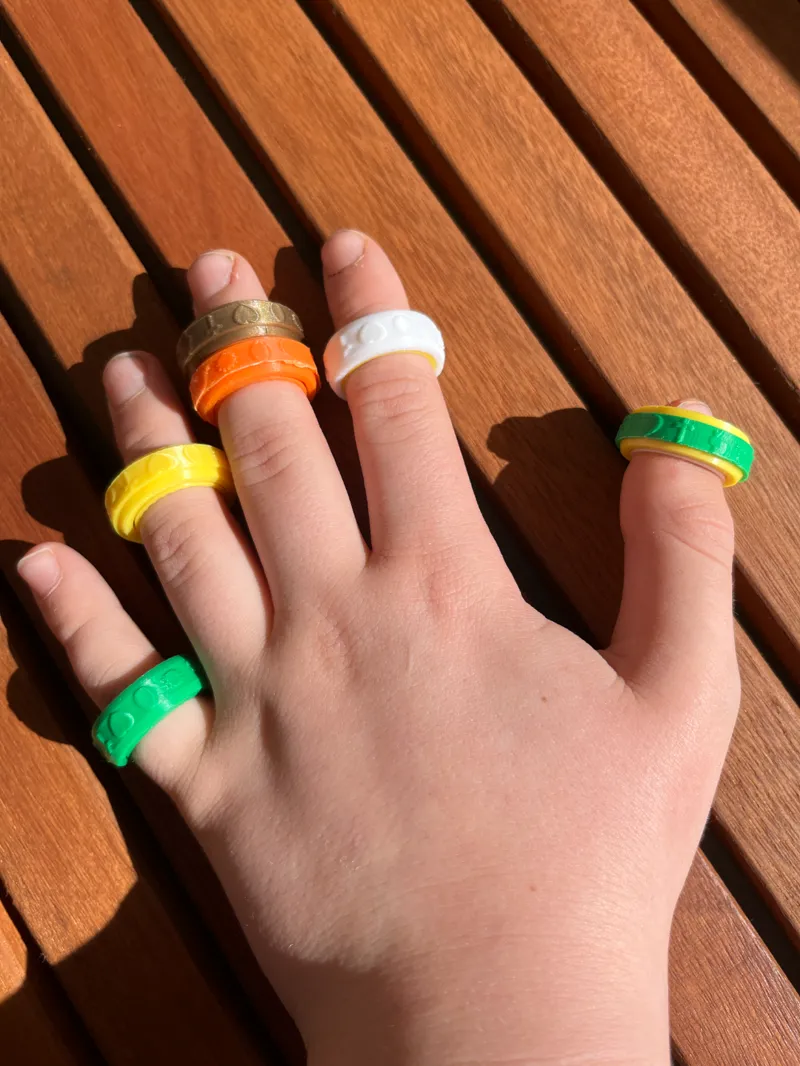 Easter fidget ring with symbols