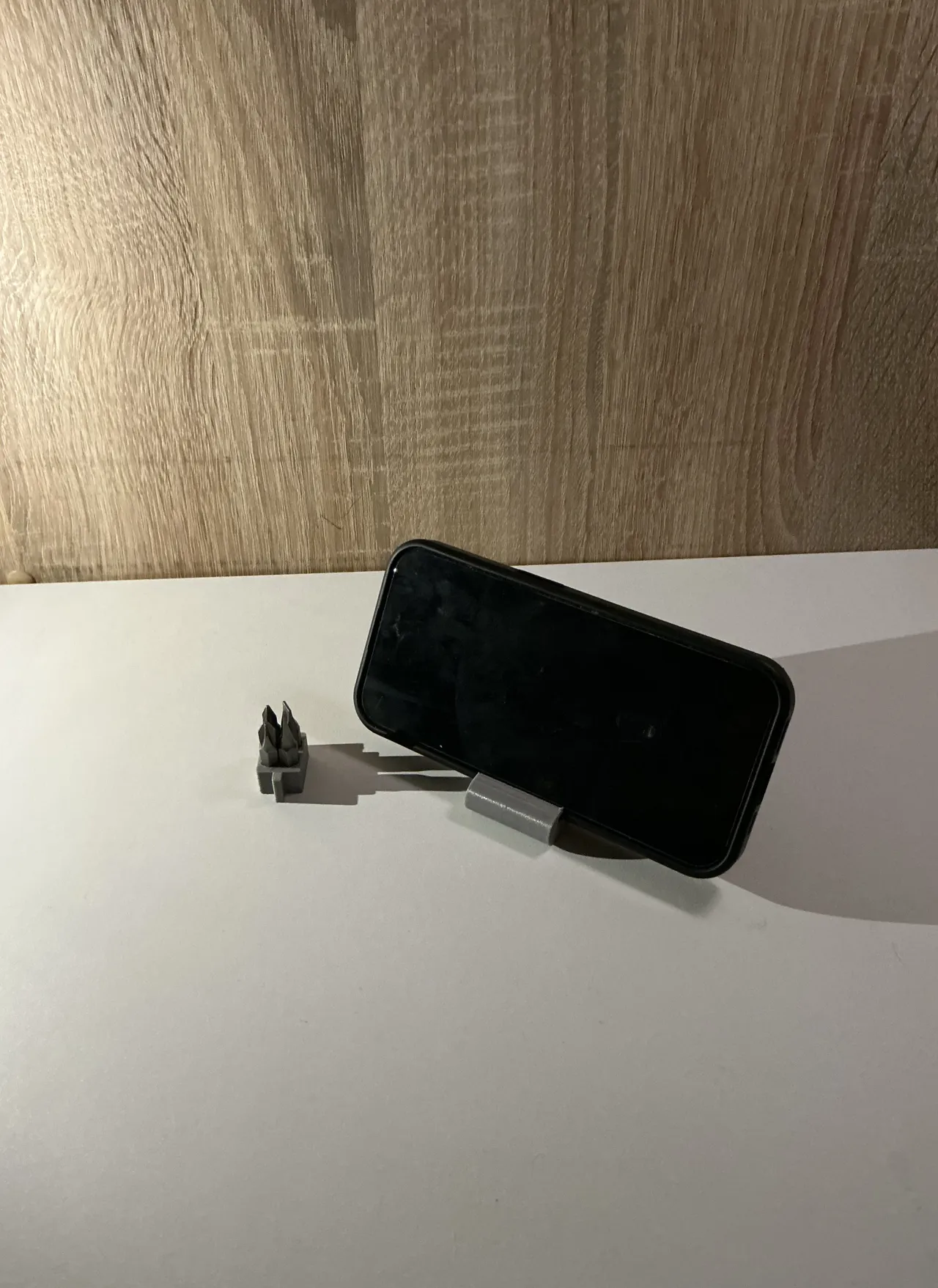 FixTilt - Stand multiuso per telefono view 2