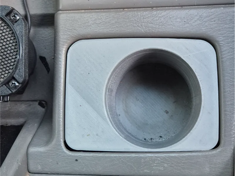 Nissan Gu Cup Holder Y61