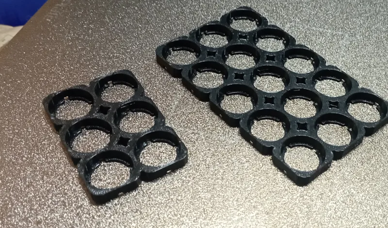 Customizable Parametric Battery's Pack Holder