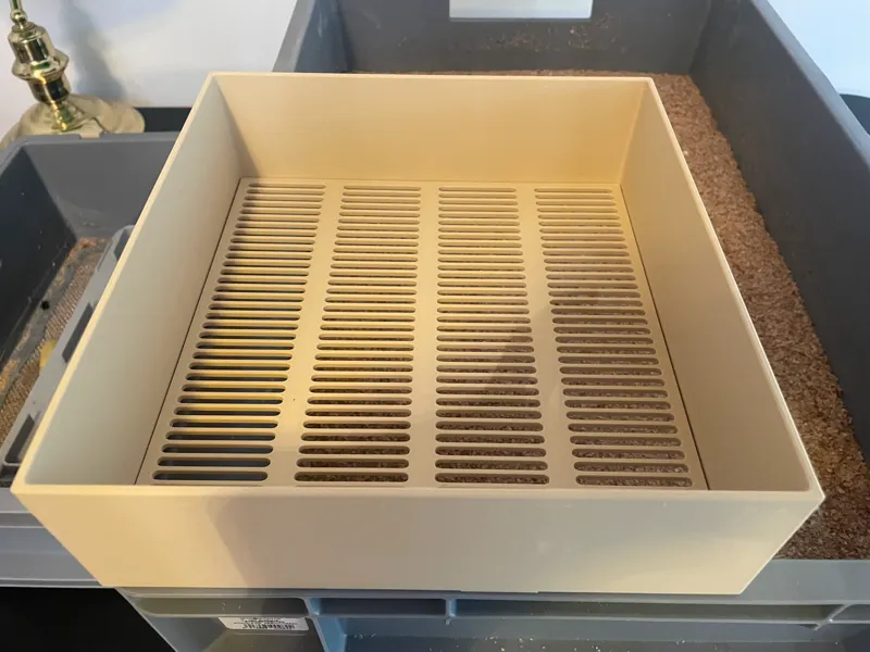 Largest possible mealworm sieves for 256mm bed