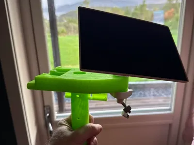 AIS + Camera mount in sailboat