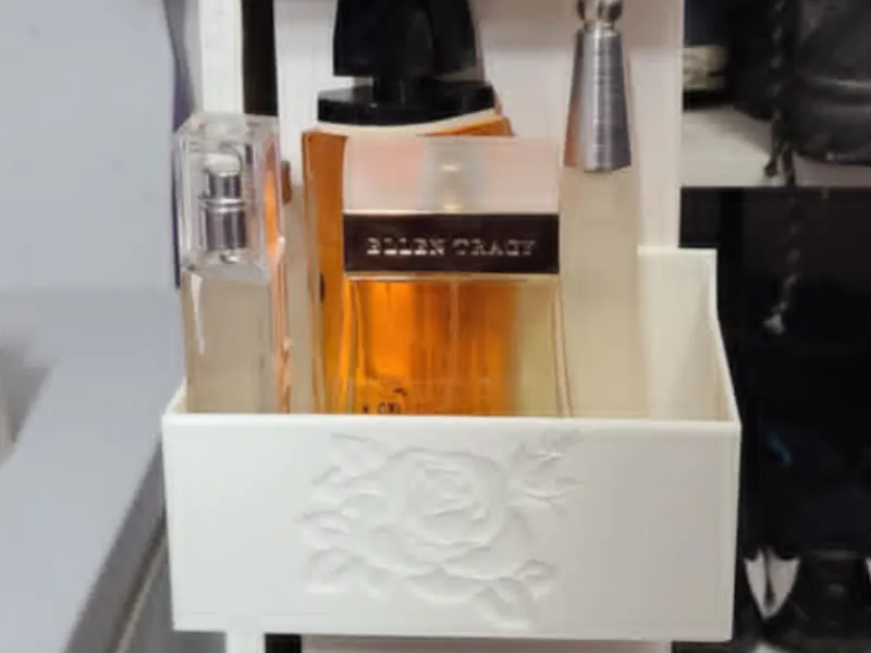 Wall mounted rose storage box