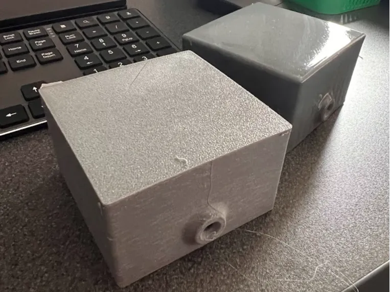 75x75mm Screwed fence post cap