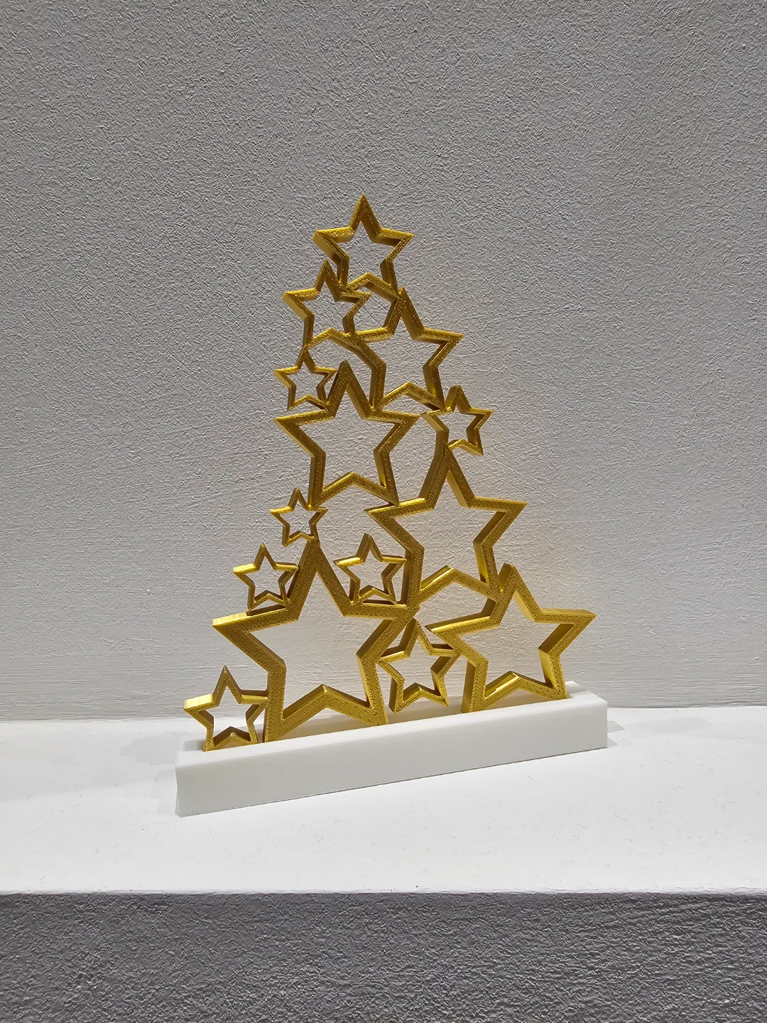Christmas tree of stars view 3