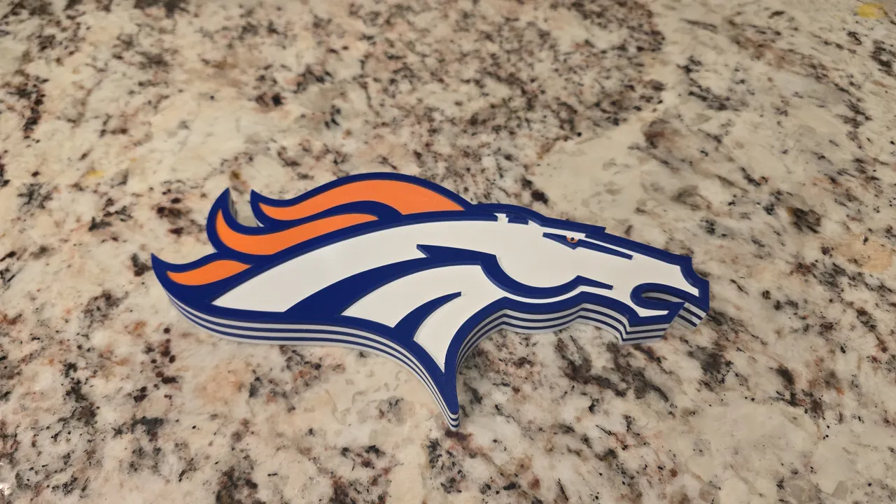 Denver Broncos Logo Magnet view 4