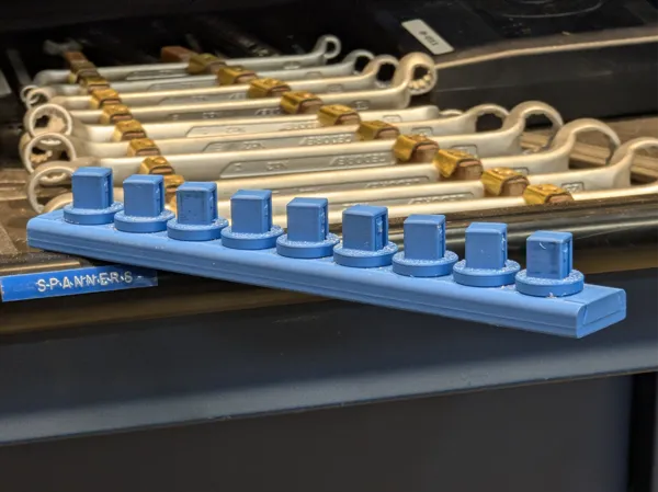 https://makerworld.bblmw.com/makerworld/model/US83351e4eb81f18/design/2025-02-23_087c81723aa14.jpg
