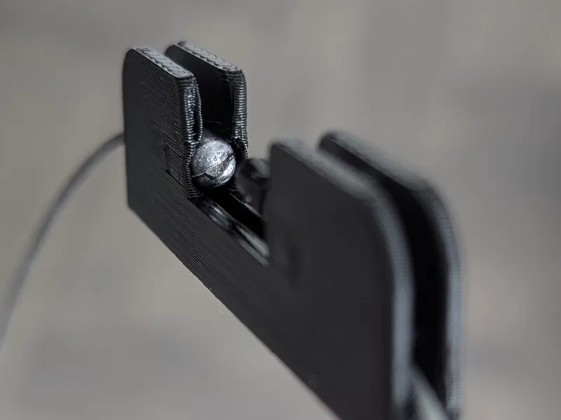 Chain Wax Stand - Cable Holder
