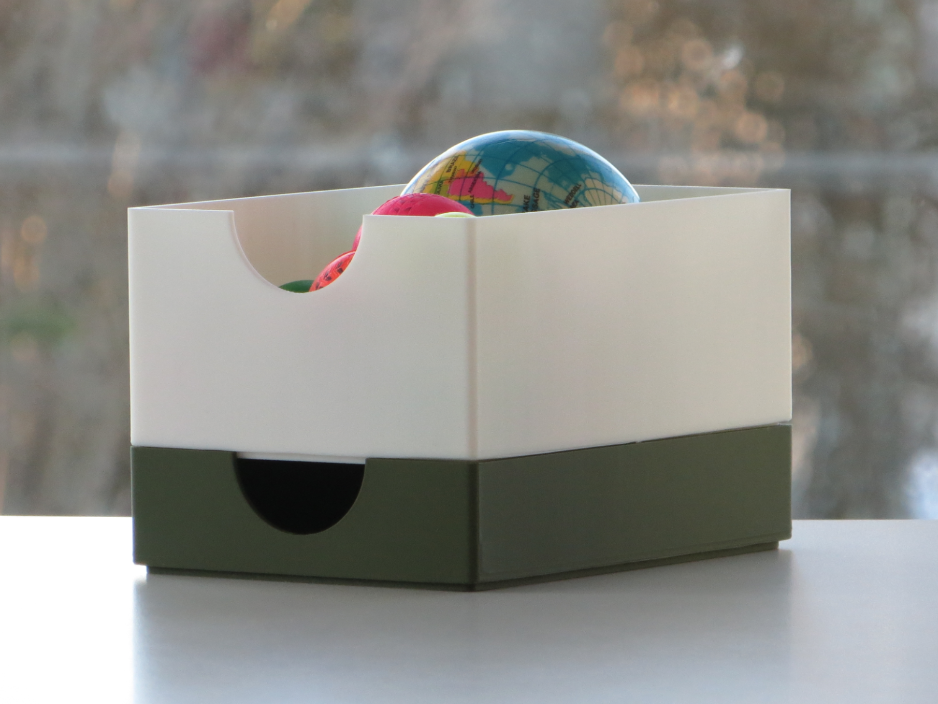 Nordic stackable box