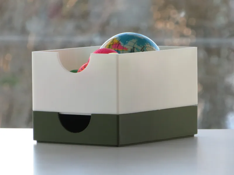 Nordic stackable box