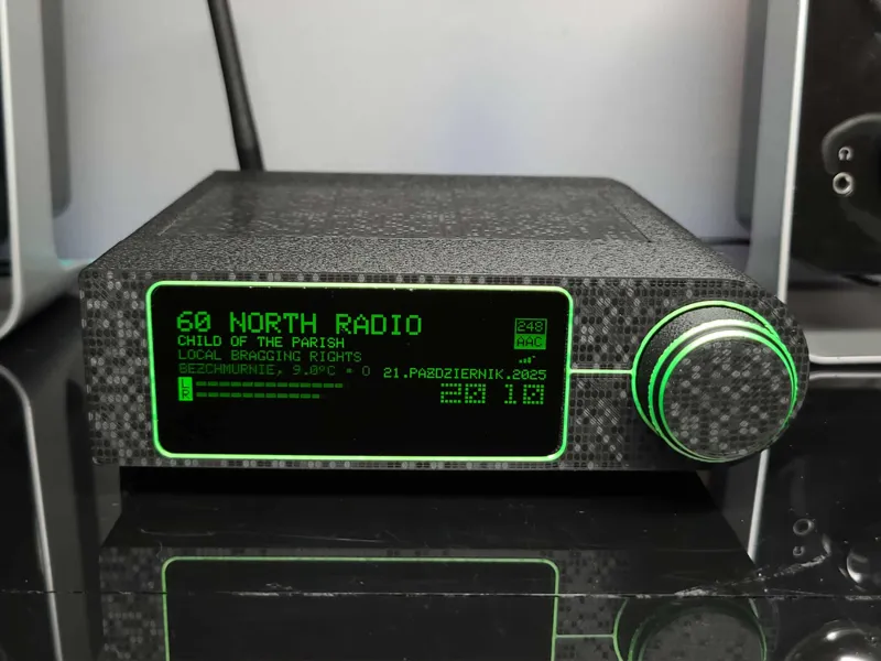 Yoradio enclosure