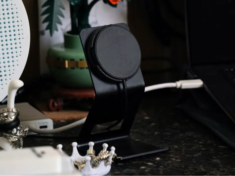 Mous Wireless Charger & Stand - Only Adapter