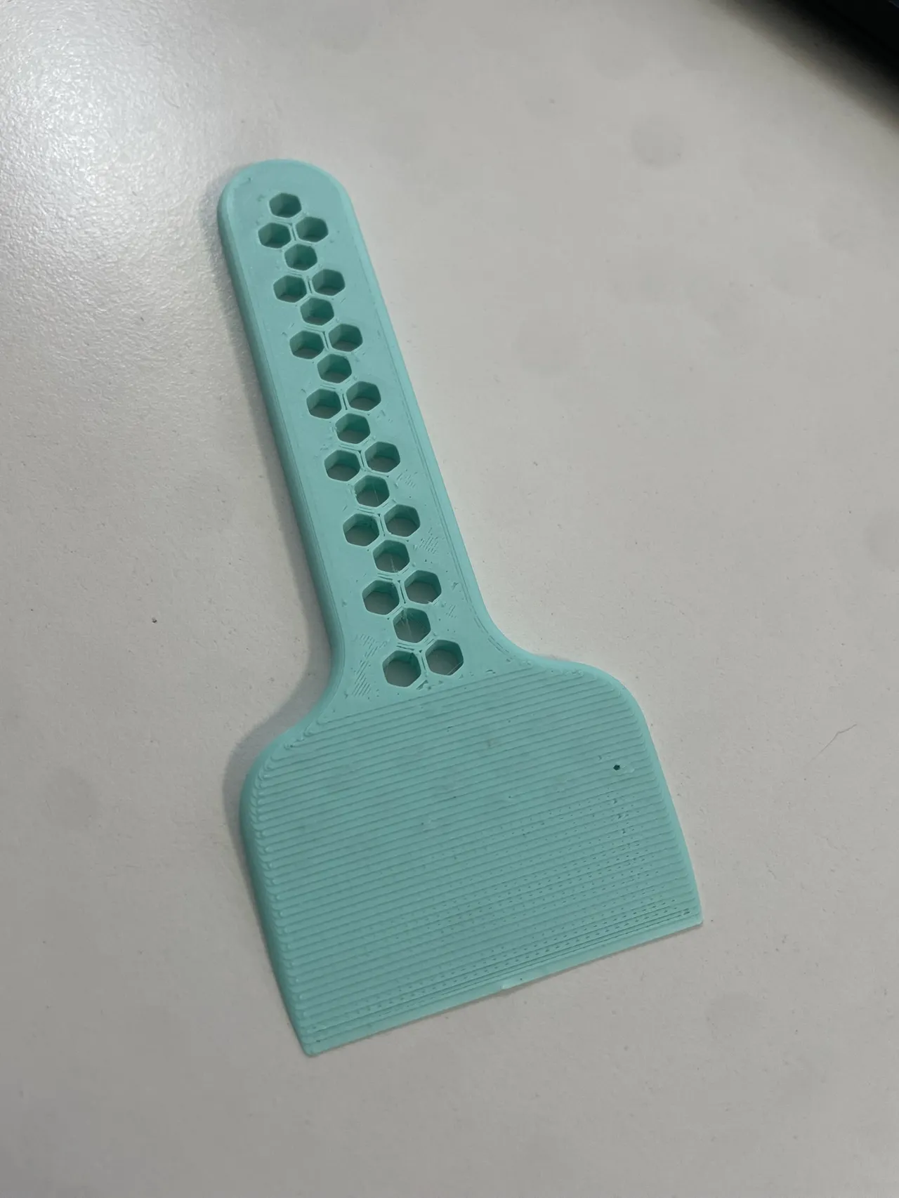 Bambu lab Scraper with Honeycomb Handle view 2