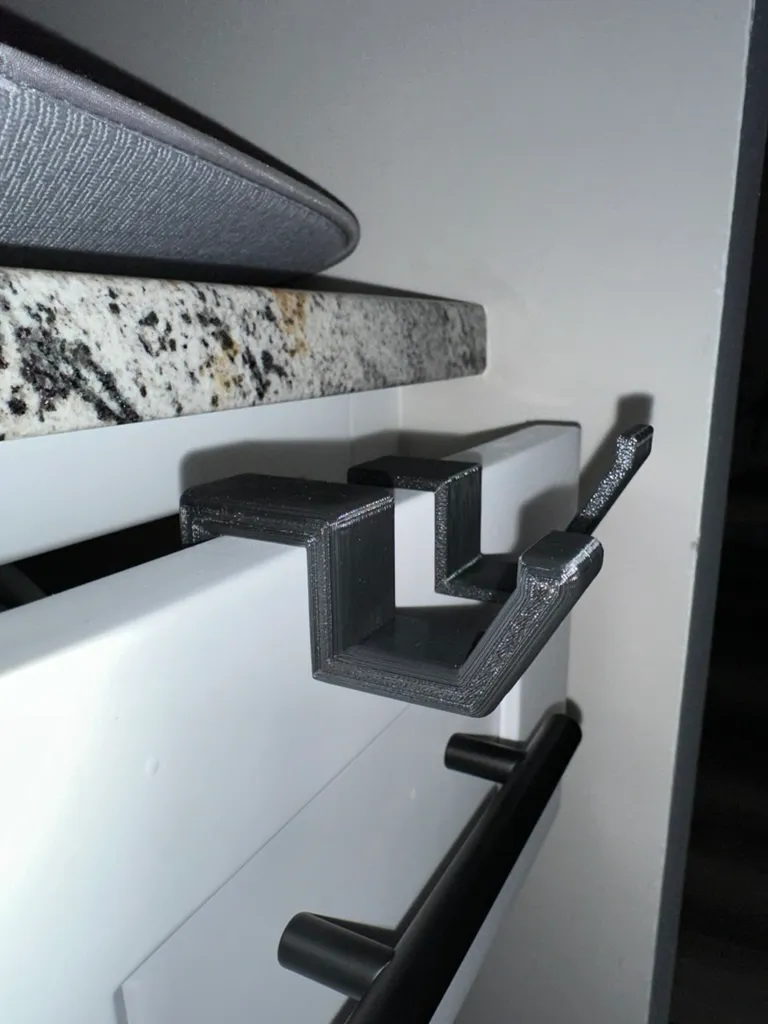 Kitchen towel hook