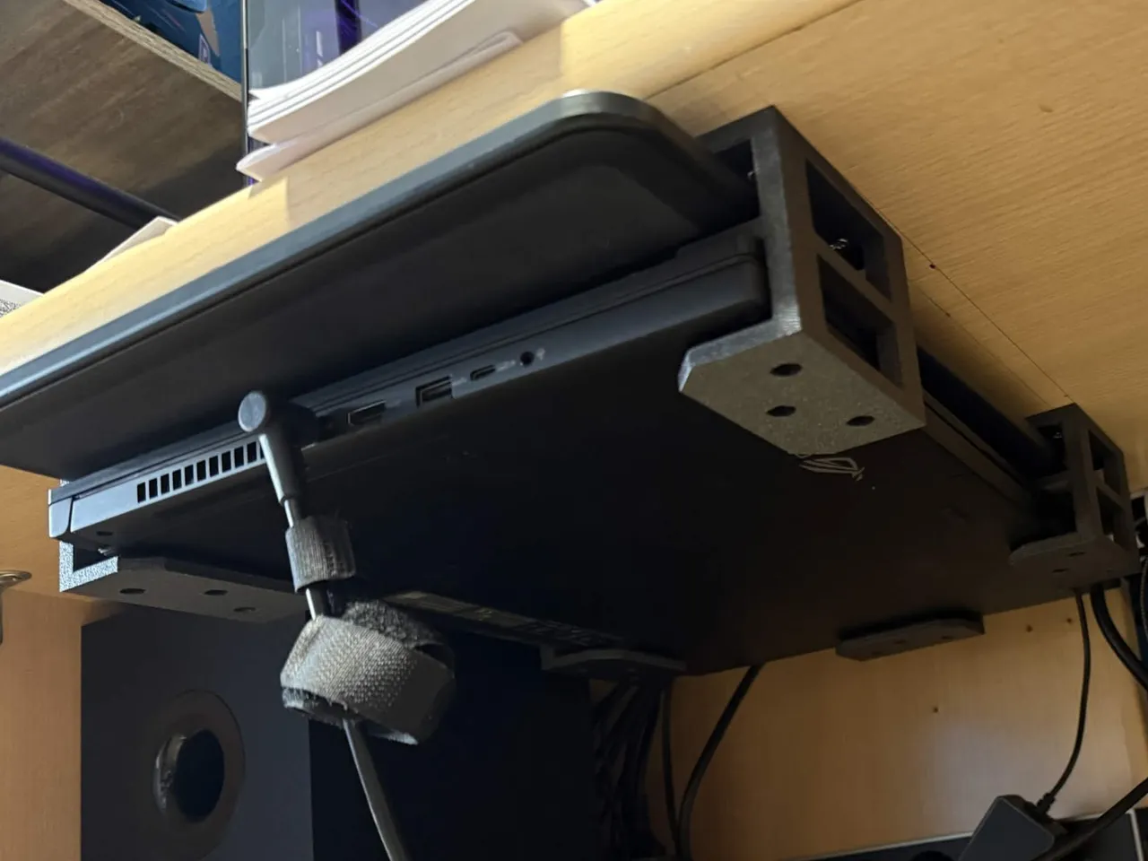 Double under desk laptop view 2