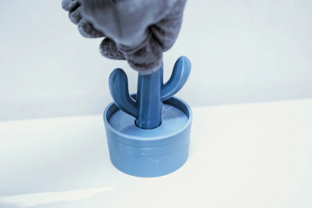 Toilet Flush Button Cover by L² - MakerWorld