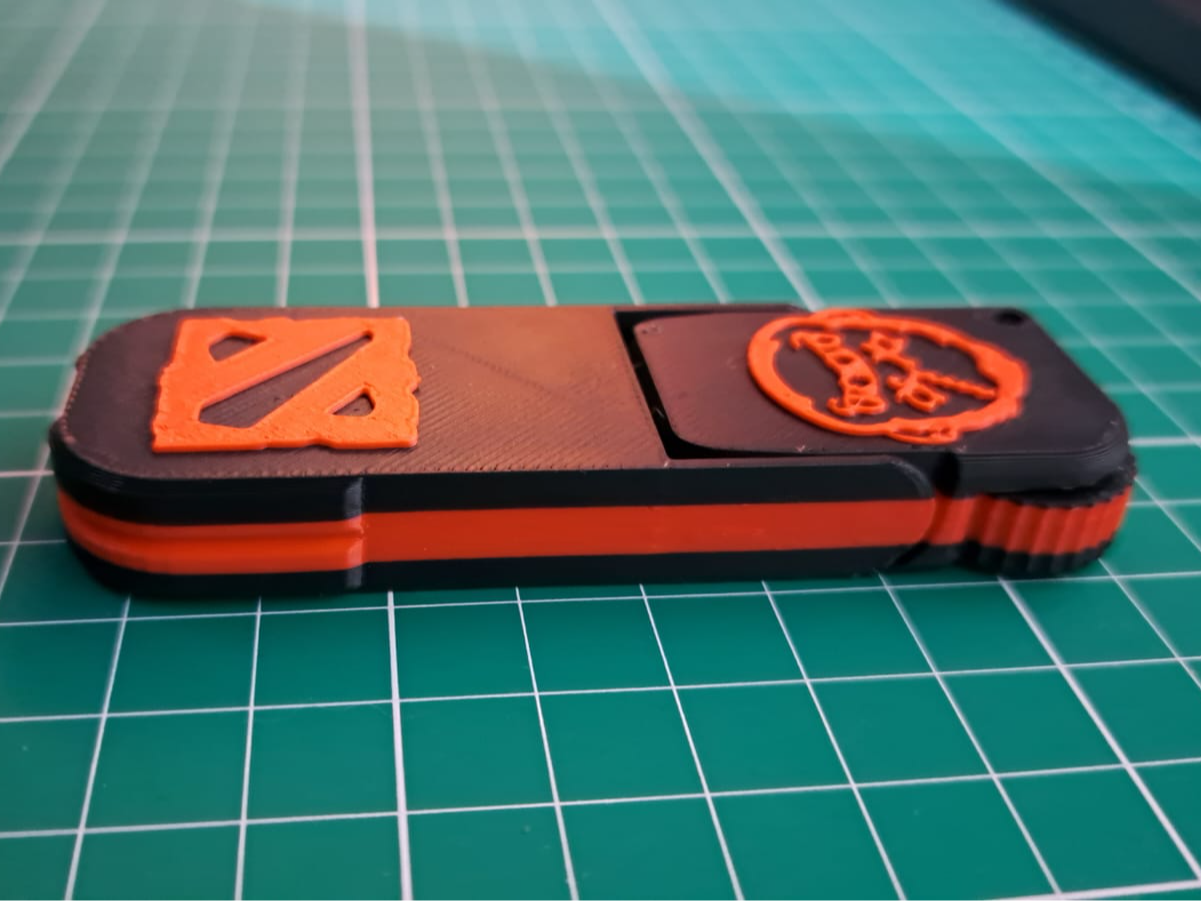 Llavero Porta Celular Pudge Dota