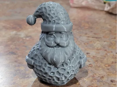 Santa (Voronoi Style)
