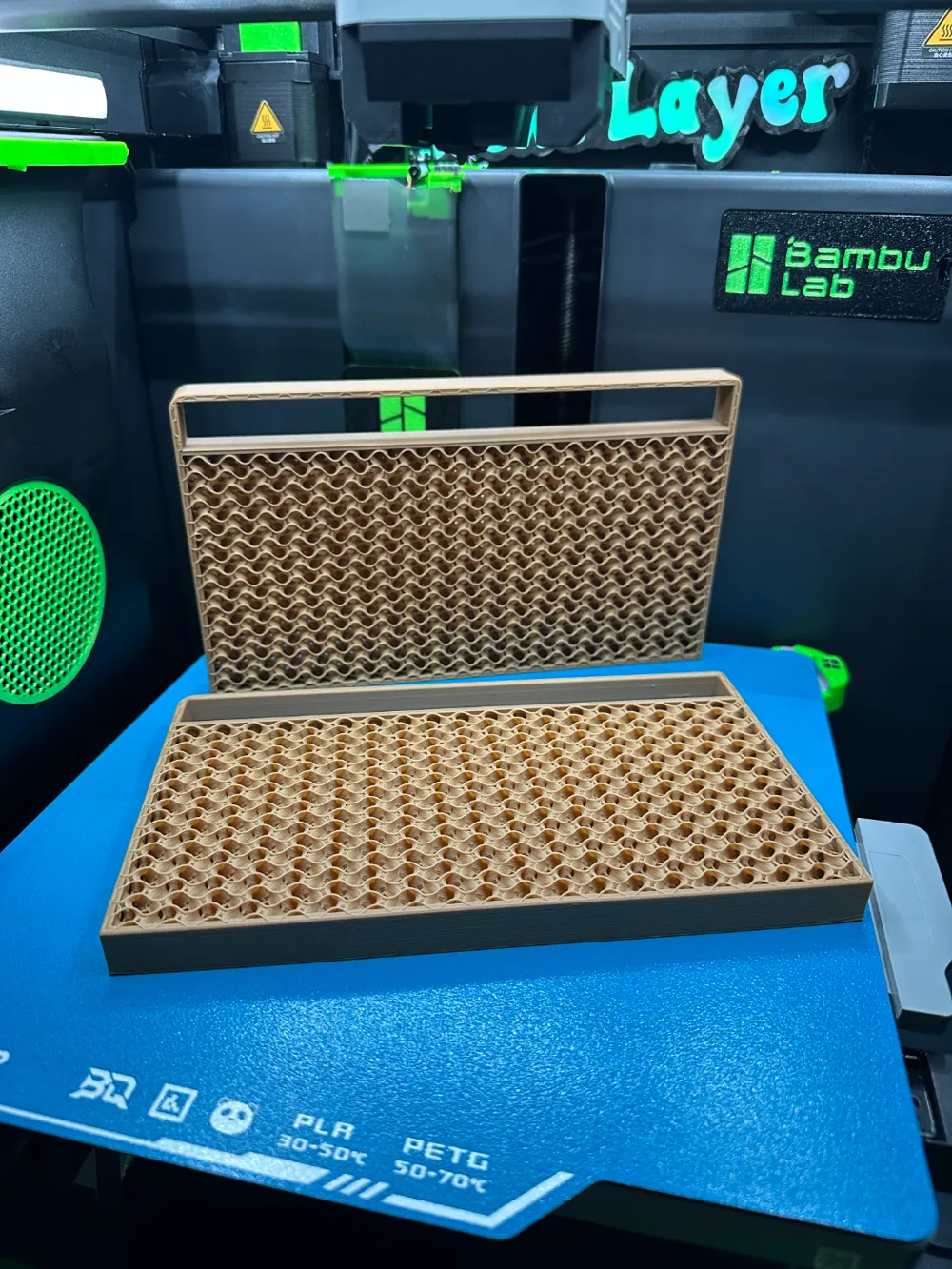 Minimalist monitor riser - Free 3D Print Model - MakerWorld