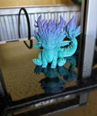Figurine de dragon forestier — photo 4