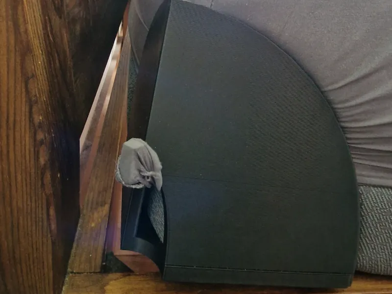 fitted sheet corner holder