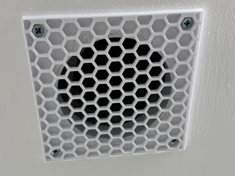 Honeycomb bathroom vent
