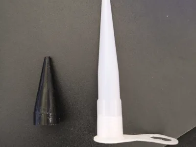 Glue or silicone nozzle