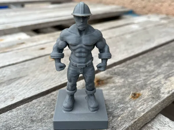 Trophée ouvrier musclé