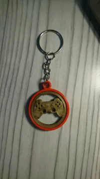 Porte-clés manette de jeu rotative — photo 3
