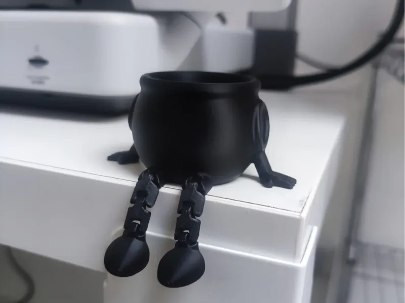 Articulated Cauldron 