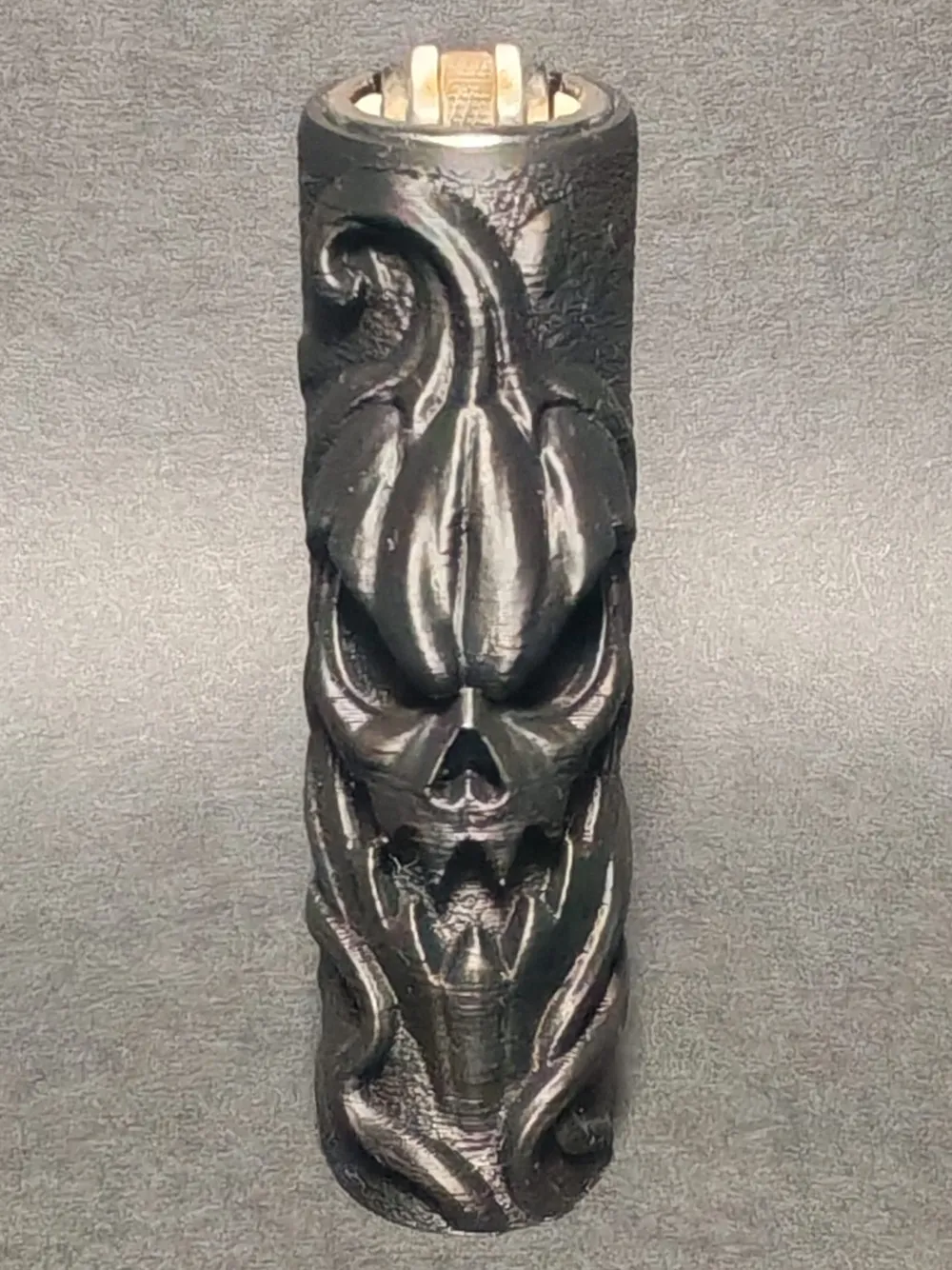 Cover Modl Halloween Demon – Clipper Cover - Free 3D Print Model - MakerWorld