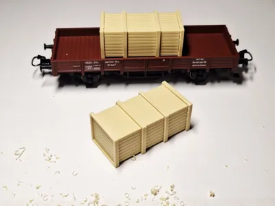 H0 1:87 wooden transport box cargo