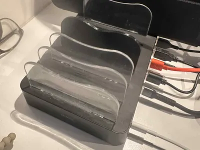 Divider Charging dock (Deltaco etc.)