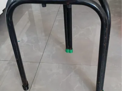 Round stool legs