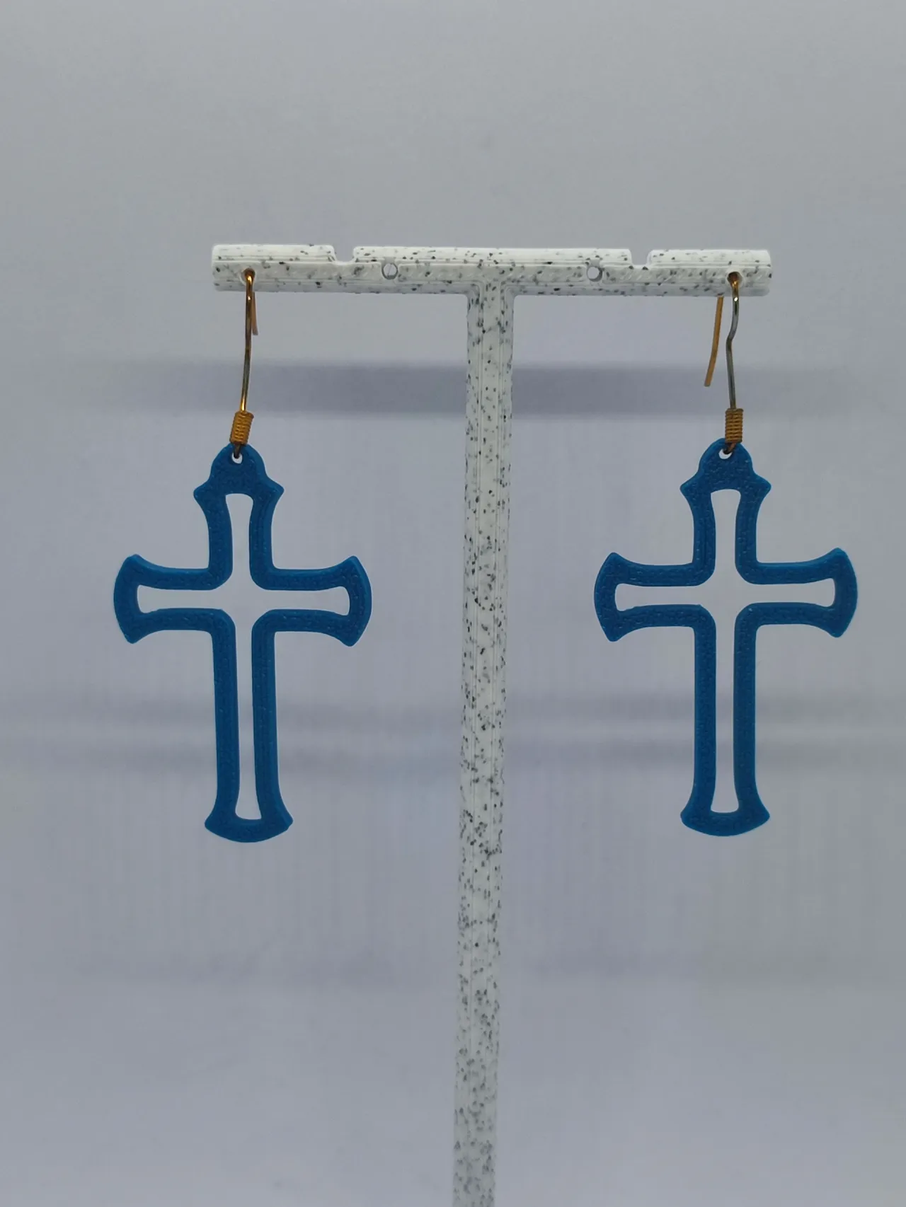 Aretes Cruz Gótica Moderna view 3