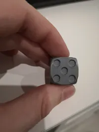 Dé à jouer classique de 1 à 6 — photo 1