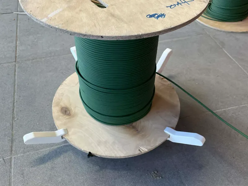 cable roll side