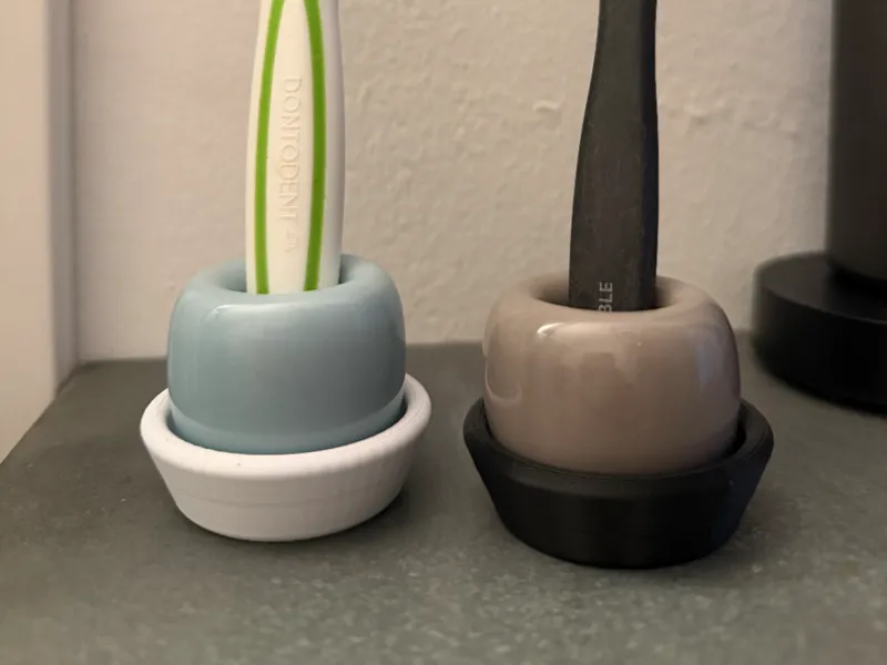 MUJI Toothbrush Stand