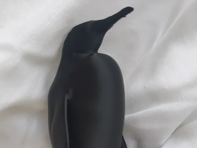 King penguin standing model