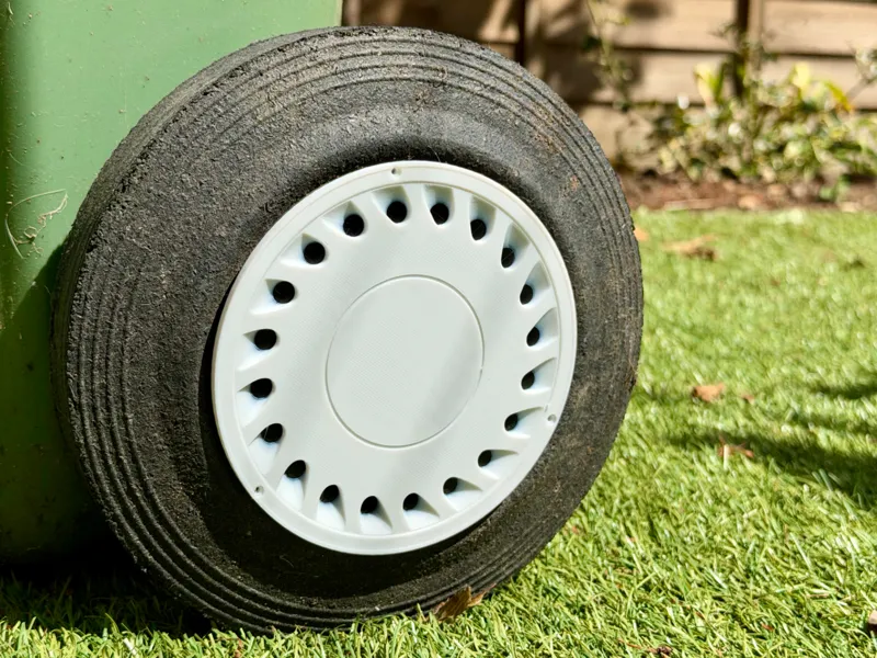 UK Wheelie bin Vauxhall Mk2 Astra GTE wheel trims