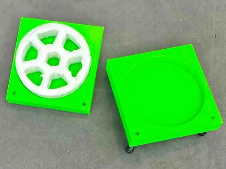 Vex 2" flexwheel cutting jig