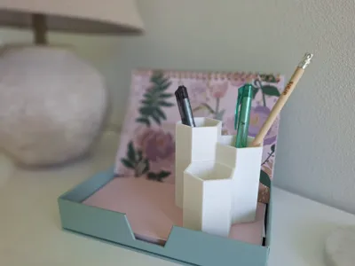 Trio Hexagon desk organizer