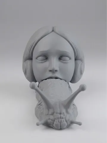 Figura decorativa: Slug girl Junji Ito — vista de referencia 2