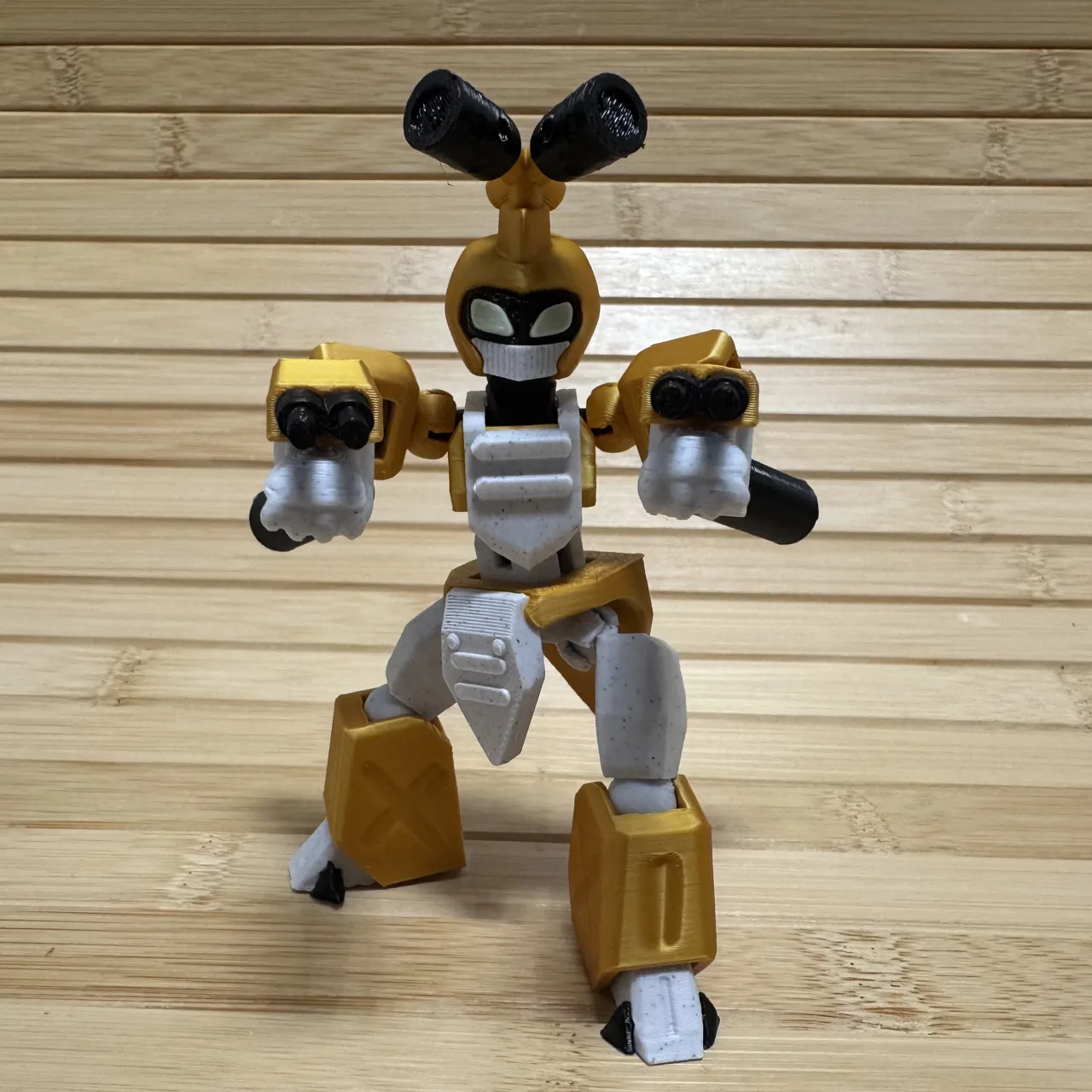Kit Mecha Metabee - Medabot view 3